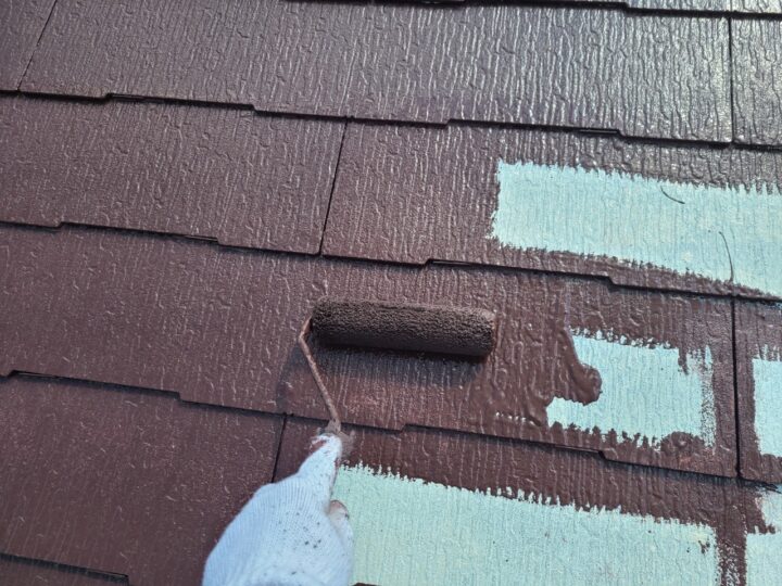 屋根中塗り（上塗り１回目）
